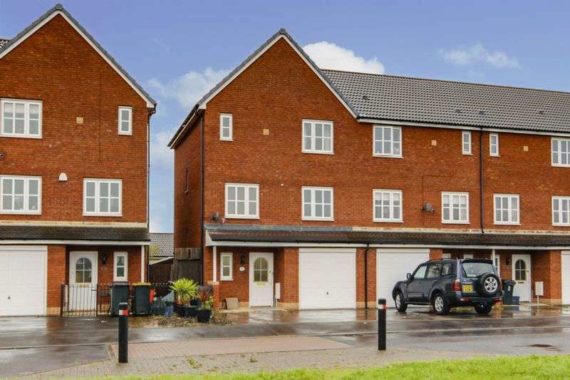 4 Bedroom Terraced